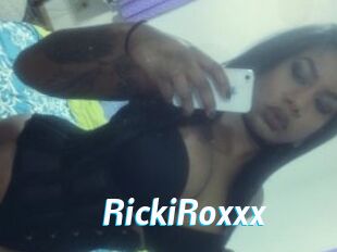 RickiRoxxx