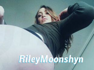 RileyMoonshyn