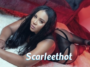 Scarleethot