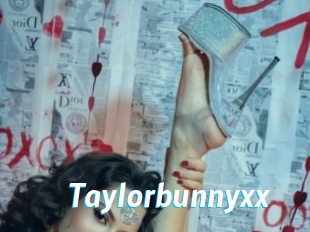 Taylorbunnyxx