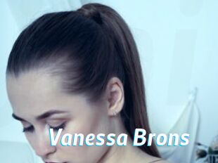 Vanessa_Brons
