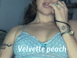 Velvette_peach