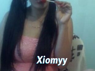 Xiomyy_